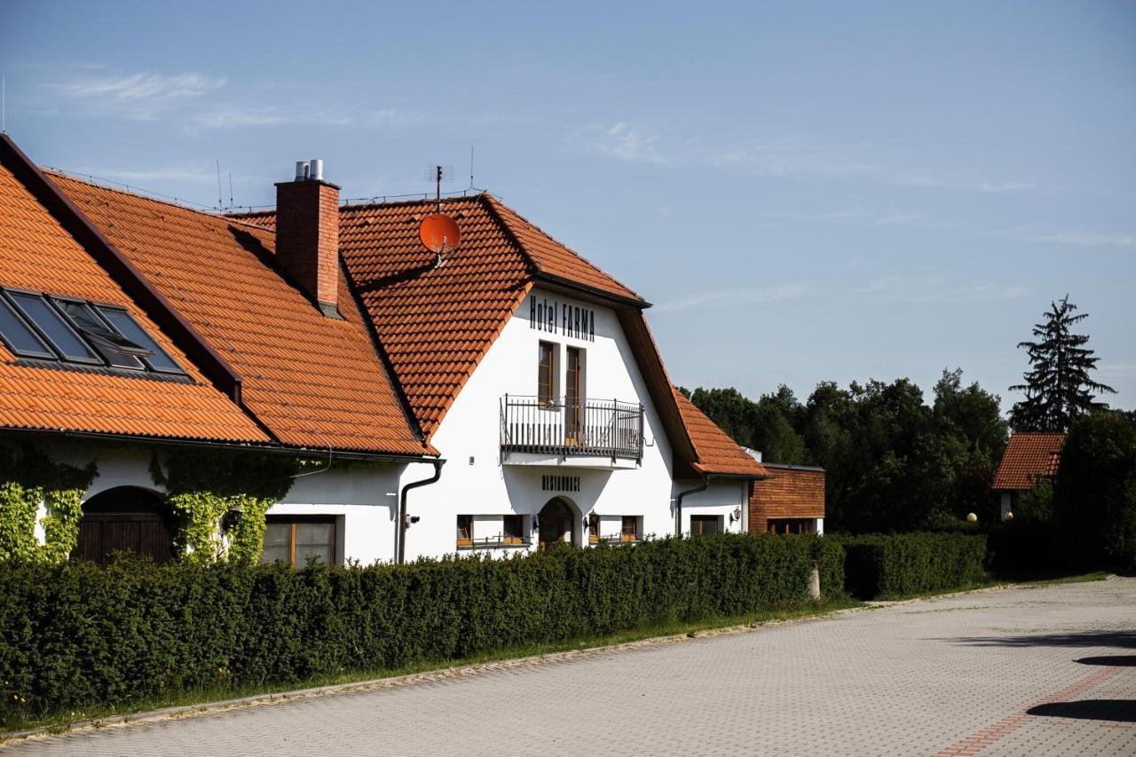 Hotel Farma Pelhřimov Exterior foto